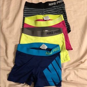 Nike Pro Women Compression Shorts (4 pairs)